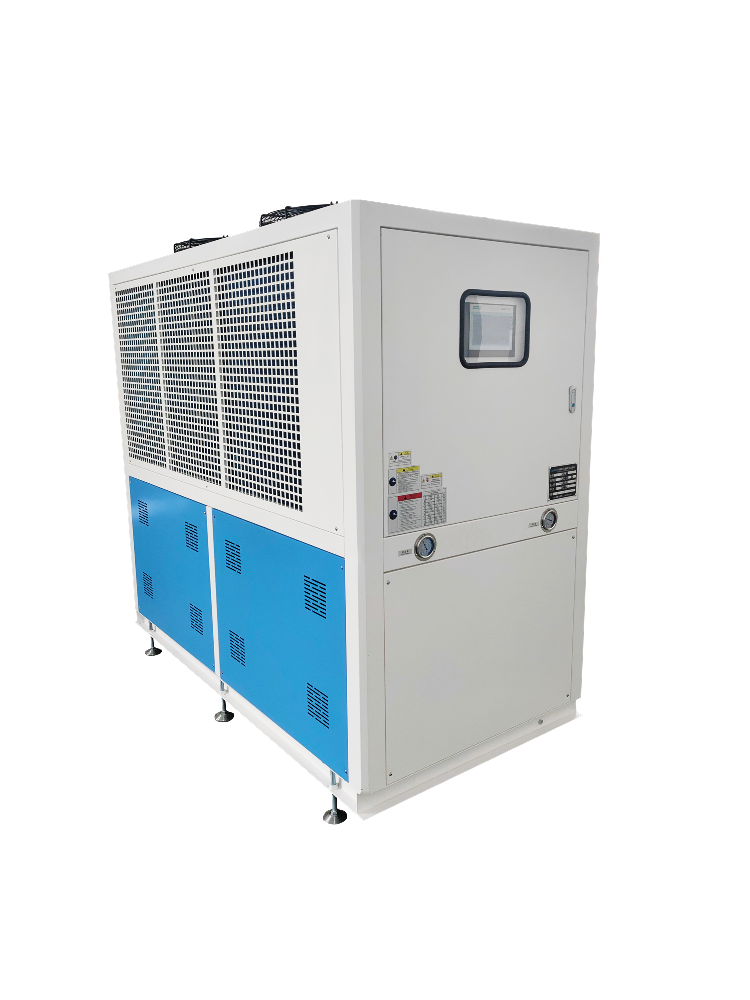 溫控引擎驅(qū)動(dòng)雙碳與創(chuàng)新：冷水機(jī)如何賦能三大新興賽道突破發(fā)展